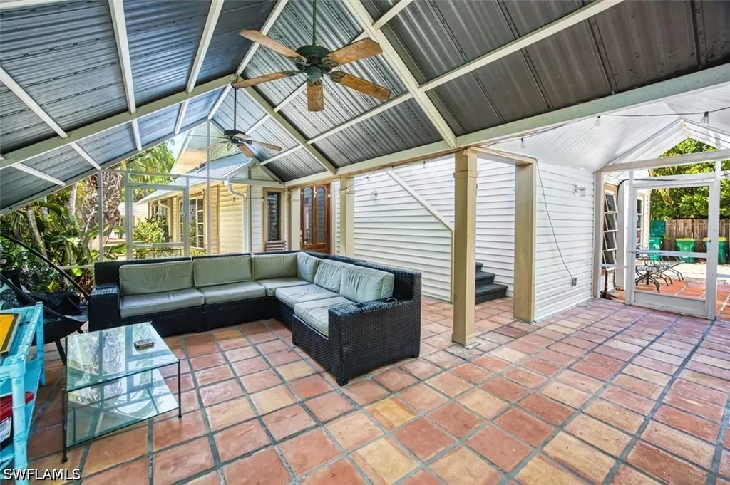 2727 66th Street SW Naples FL 34105