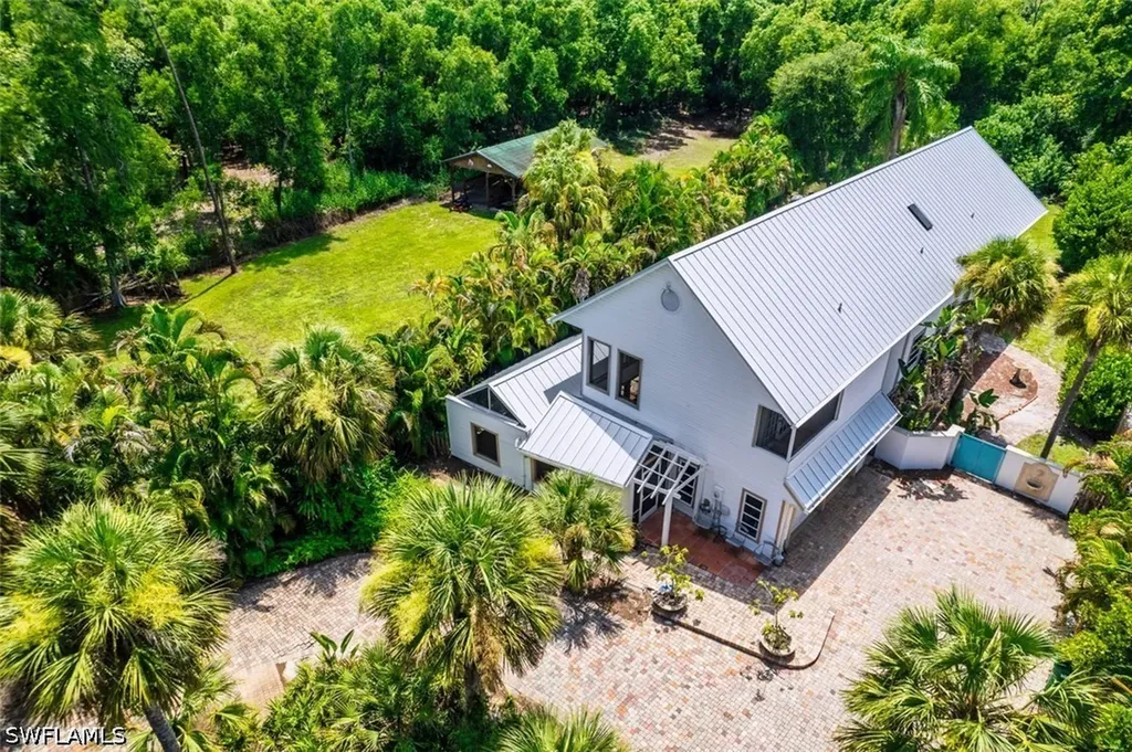2727 66th Street SW Naples FL 34105