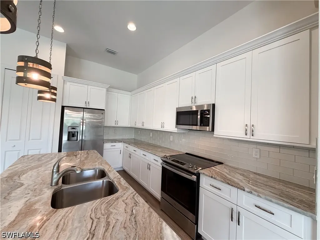 1401 SW 49th Terrace Cape Coral FL 33914