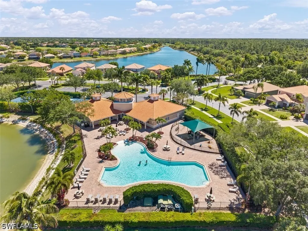 2038 Grove Drive Naples FL 34120