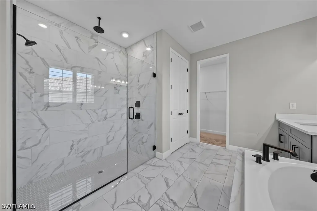 2038 Grove Drive Naples FL 34120