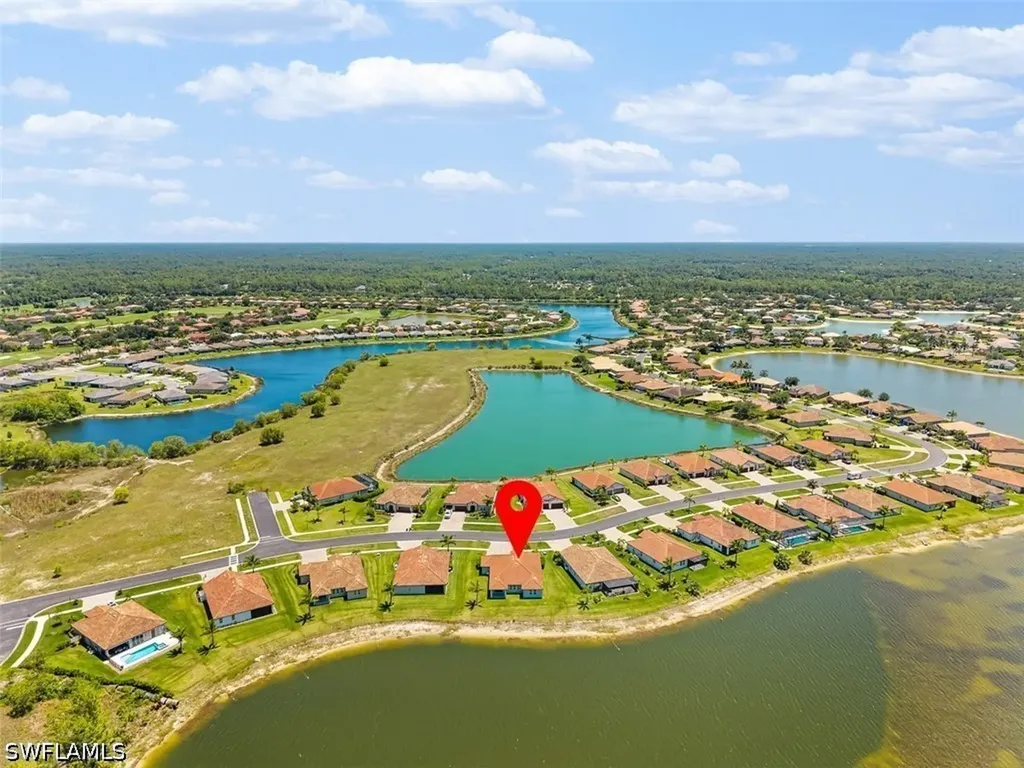 2038 Grove Drive Naples FL 34120