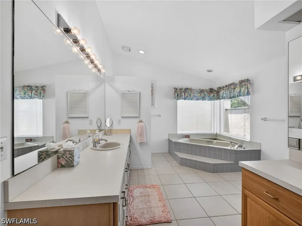 2278 Royal Lane Naples FL 34112