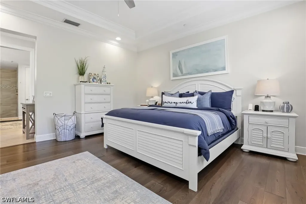 16378 Viansa Way Naples FL 34110