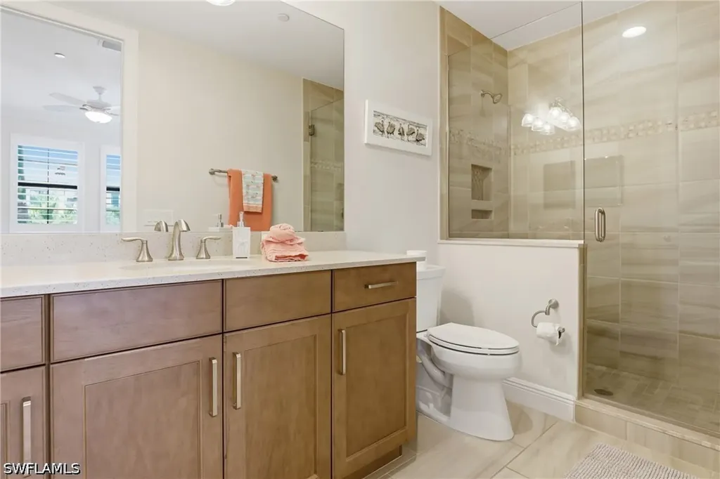 16378 Viansa Way Naples FL 34110