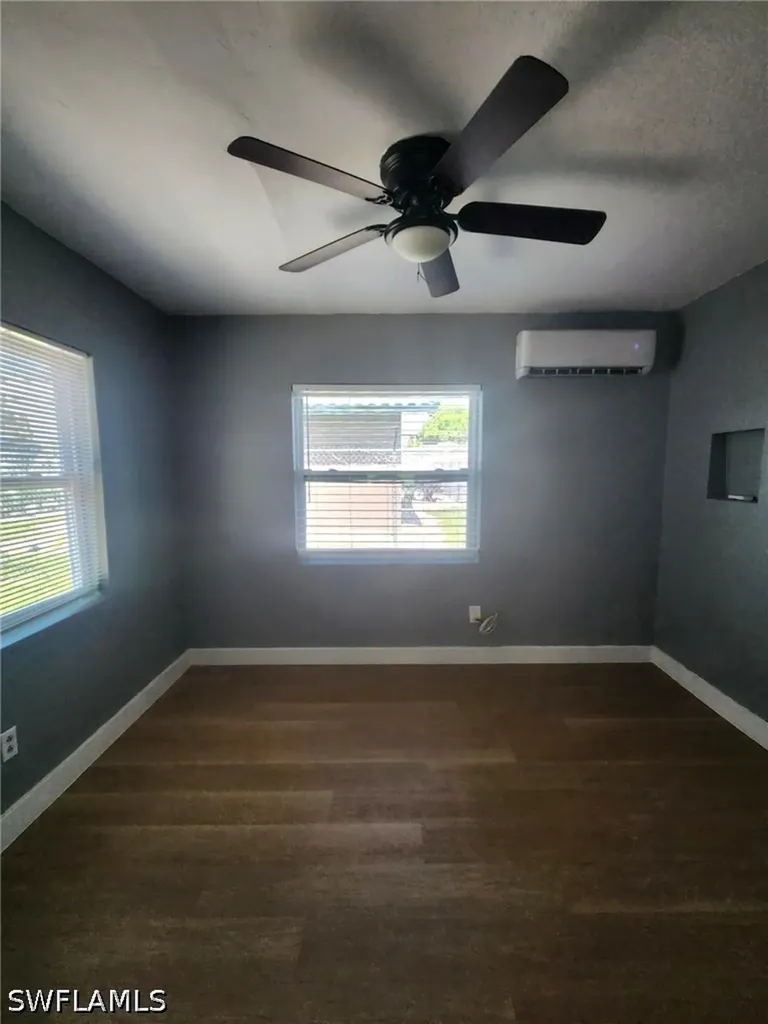 2996 Francis Avenue Naples FL 34112
