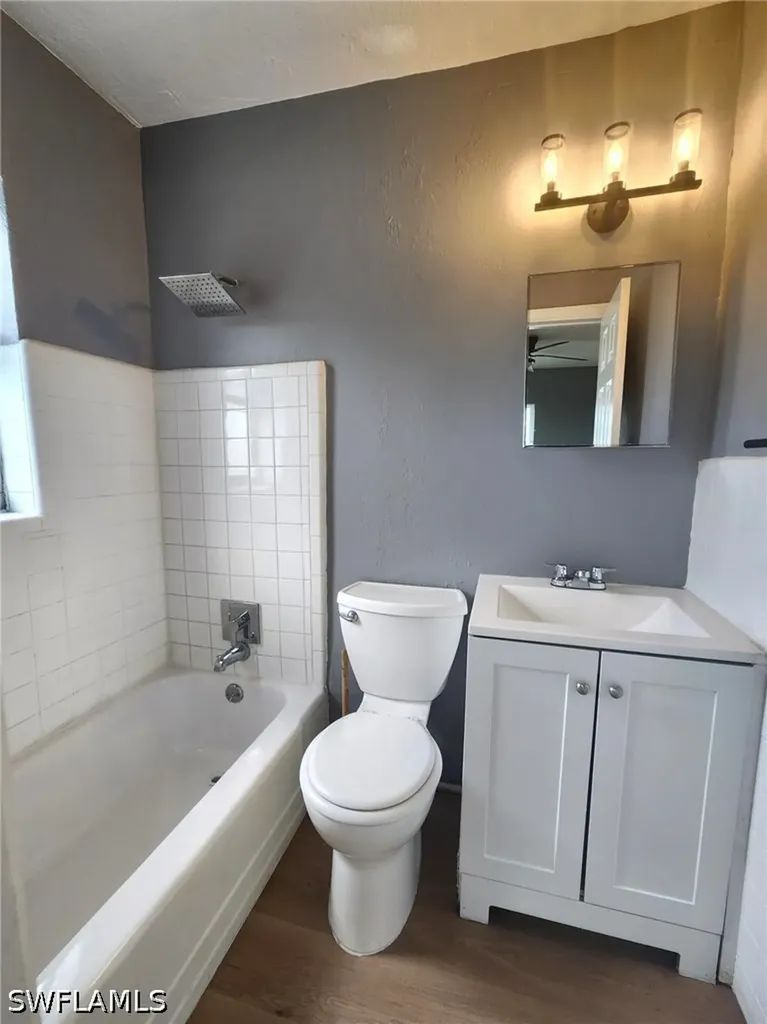 2996 Francis Avenue Naples FL 34112