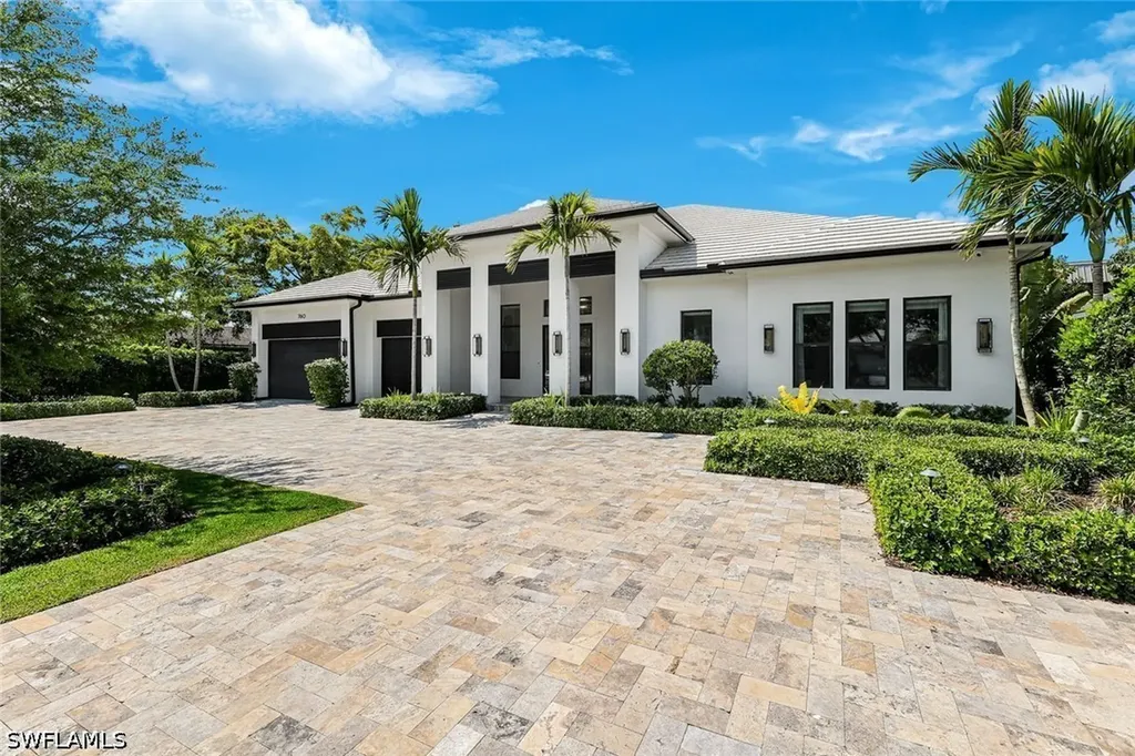760 Park Shore Drive Naples FL 34103