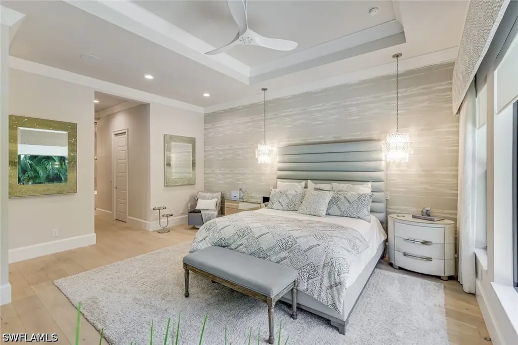 760 Park Shore Drive Naples FL 34103