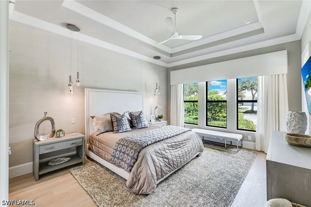 760 Park Shore Drive Naples FL 34103