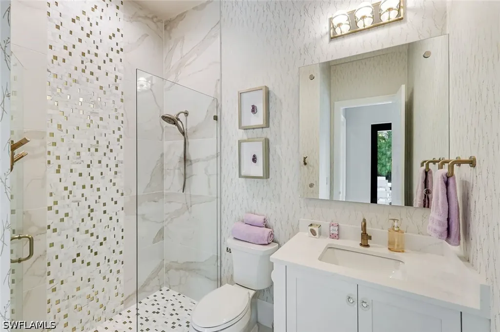 760 Park Shore Drive Naples FL 34103