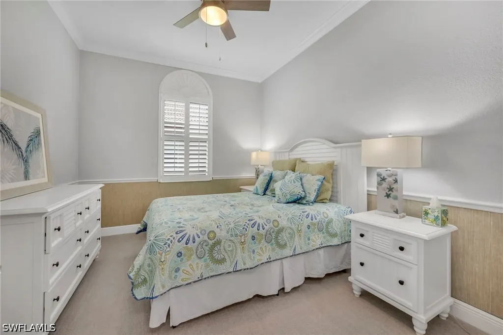 3557 Periwinkle Way Naples FL 34114