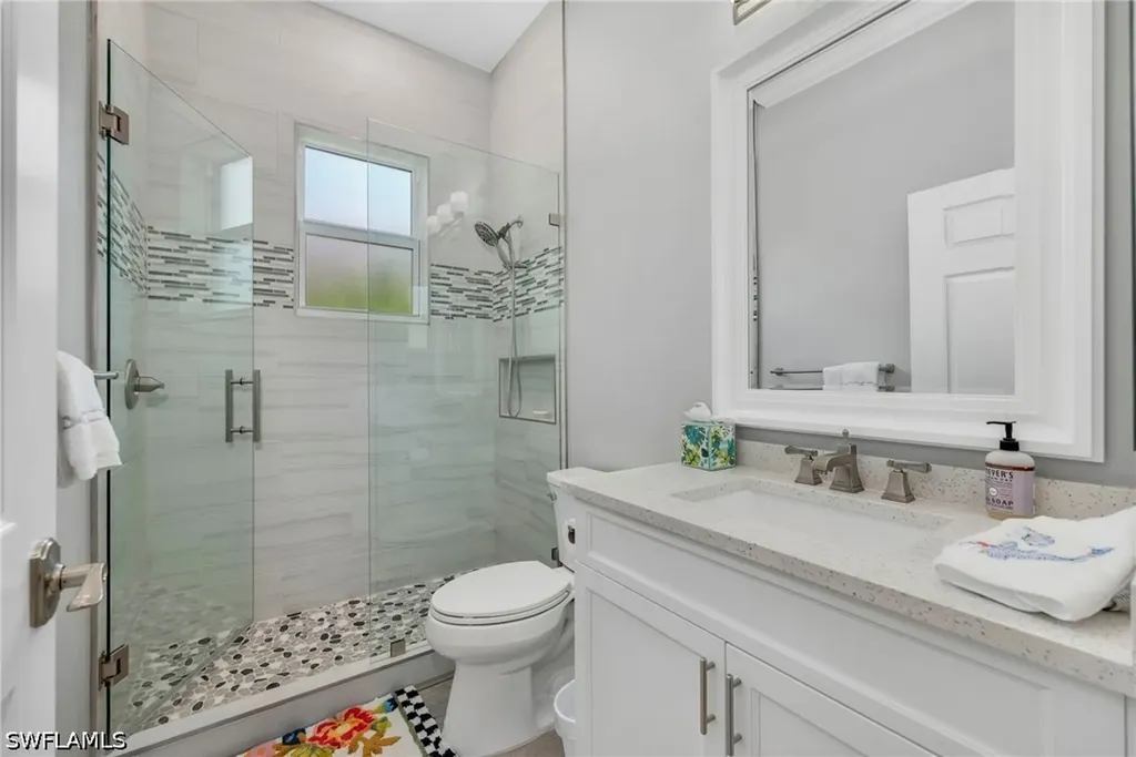 3557 Periwinkle Way Naples FL 34114