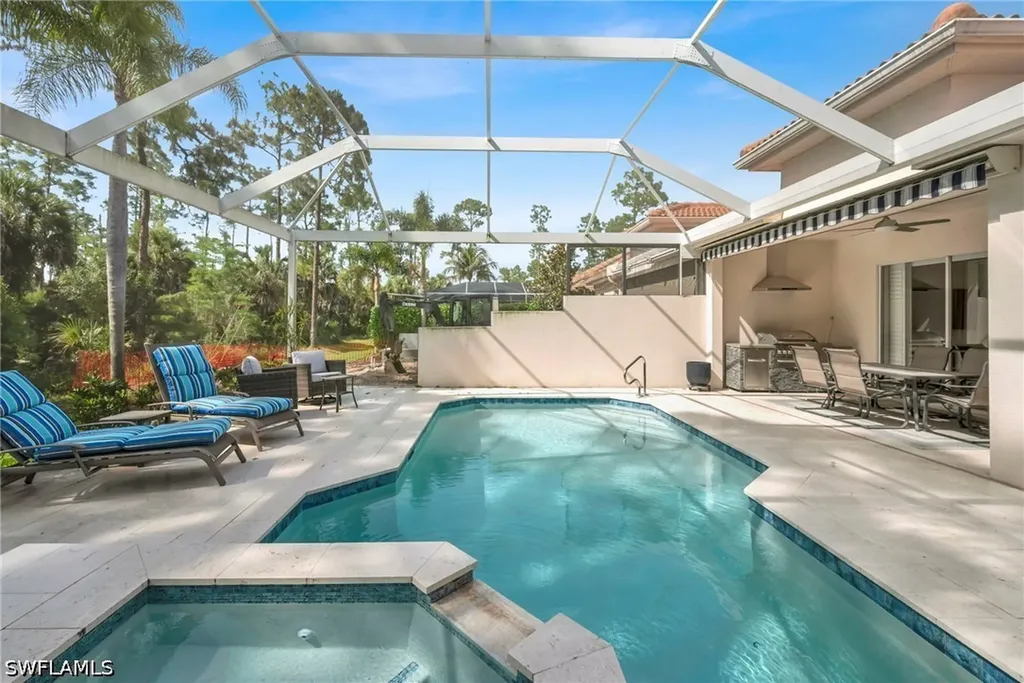 3557 Periwinkle Way Naples FL 34114