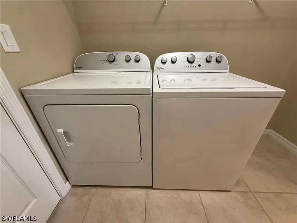 3889 Dunnster Court Fort Myers FL 33916