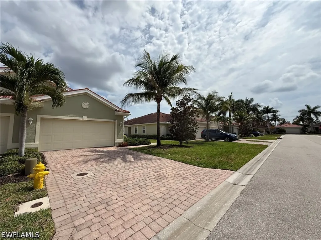 3889 Dunnster Court Fort Myers FL 33916