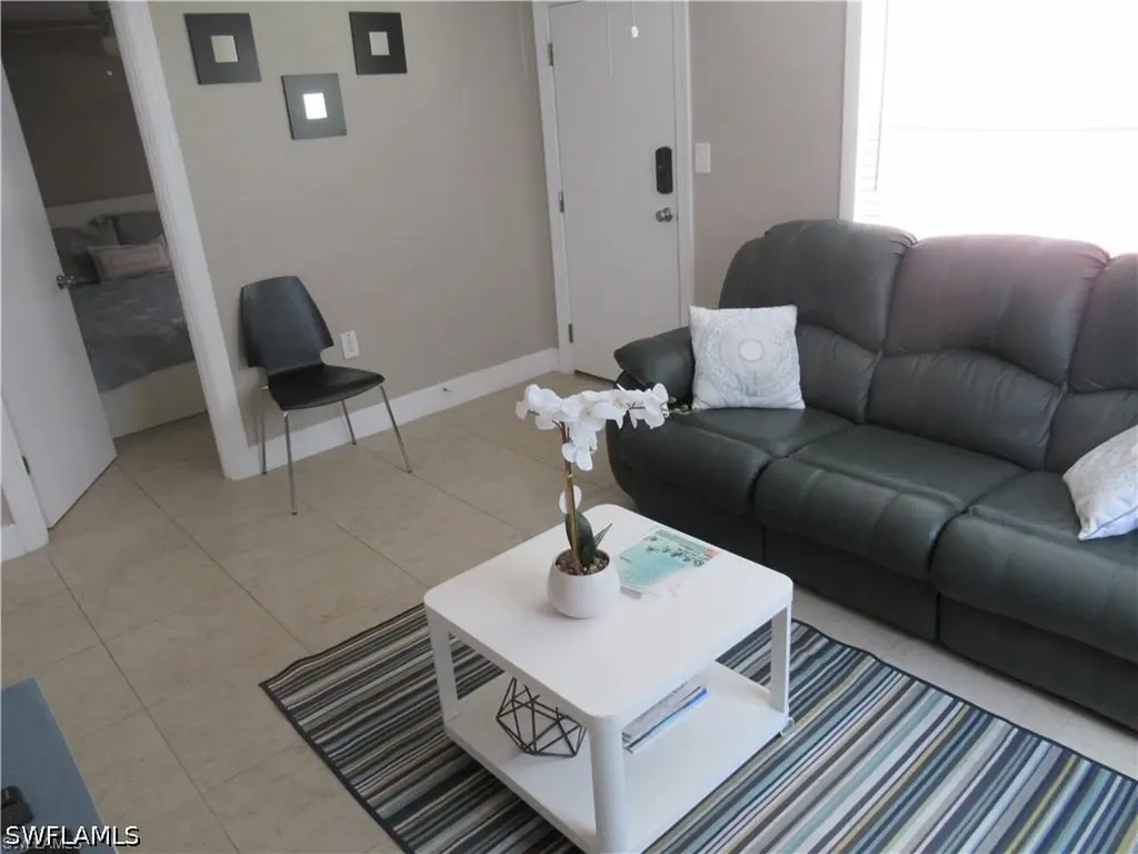 778 107th Avenue N Naples FL 34108