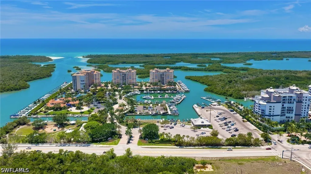 718 Pan Am Avenue Naples FL 34110