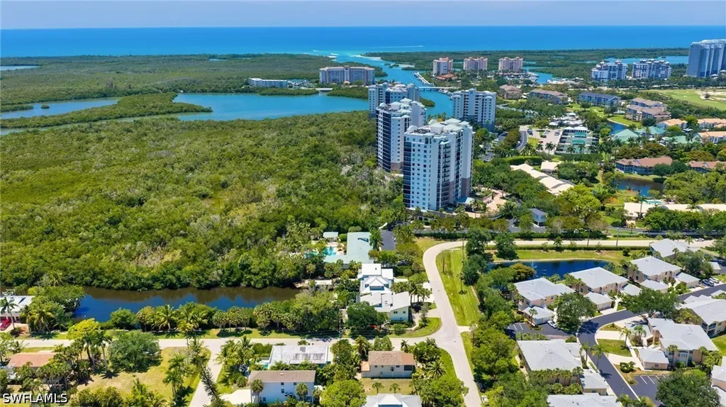 718 Pan Am Avenue Naples FL 34110