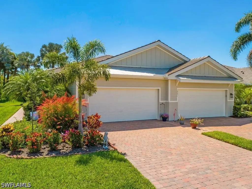 14867 Edgewater Circle Naples FL 34114