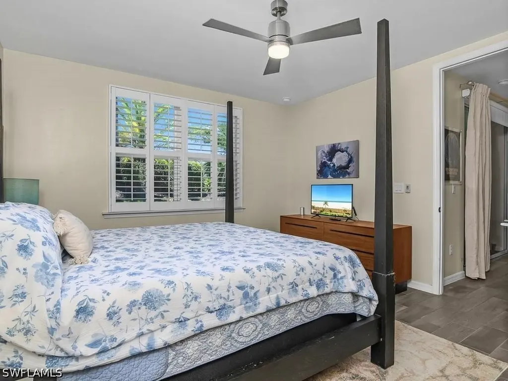 14867 Edgewater Circle Naples FL 34114