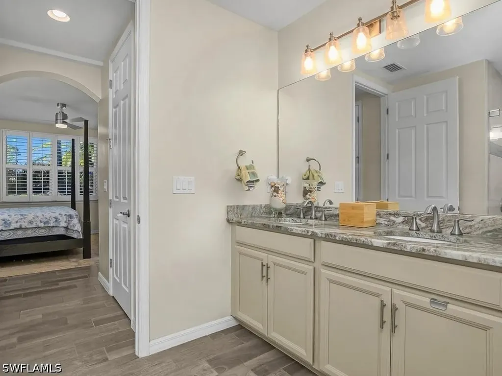 14867 Edgewater Circle Naples FL 34114