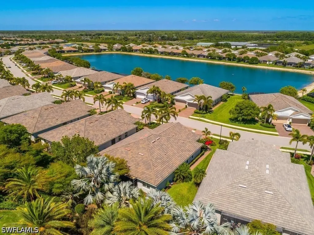 14867 Edgewater Circle Naples FL 34114
