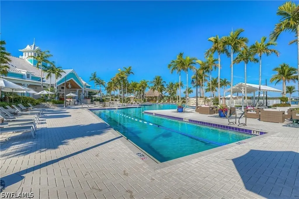 14867 Edgewater Circle Naples FL 34114