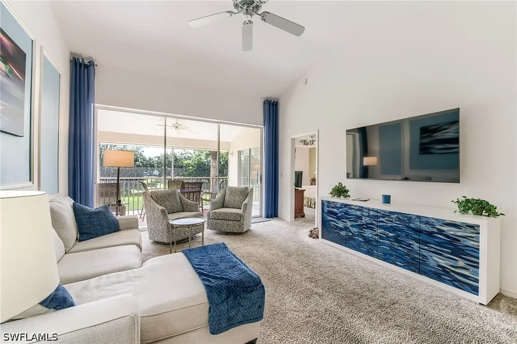 1940 Willow Bend Circle Naples FL 34109