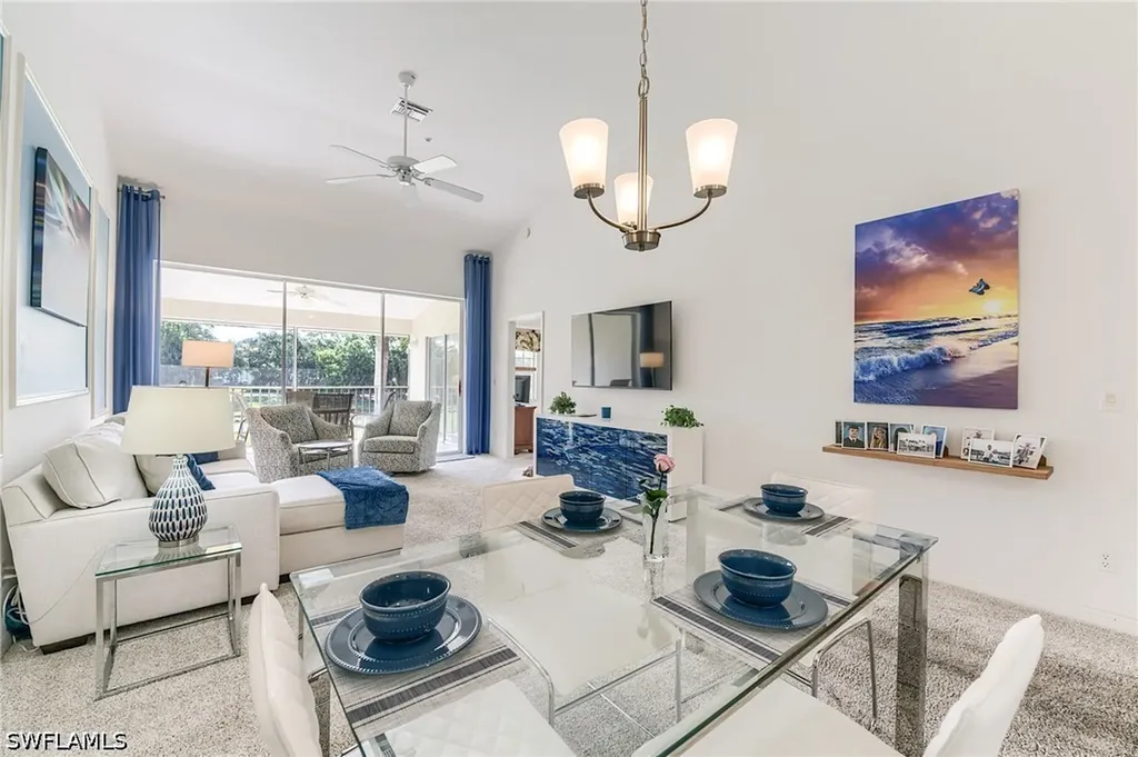 1940 Willow Bend Circle Naples FL 34109