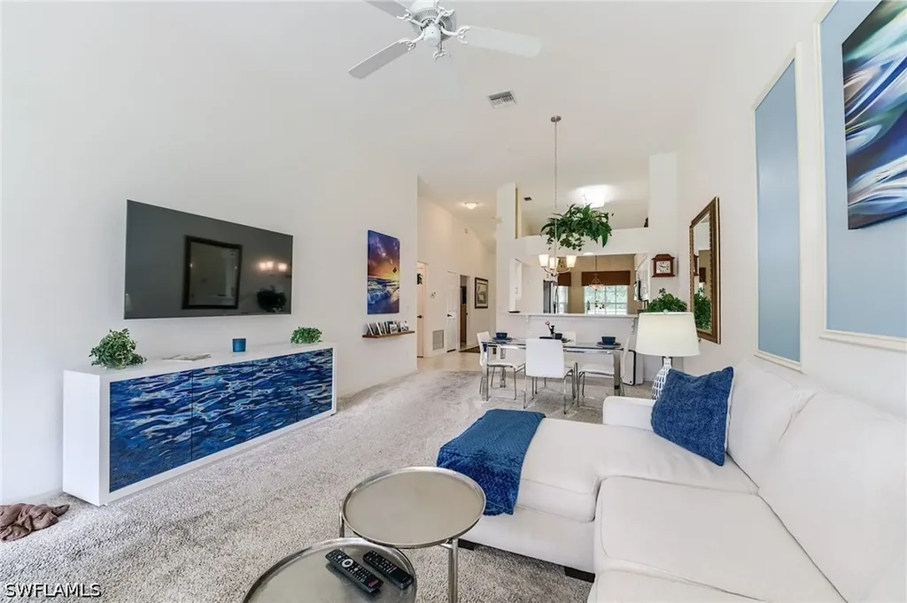 1940 Willow Bend Circle Naples FL 34109