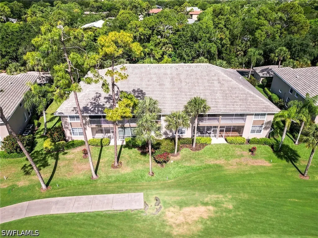 1940 Willow Bend Circle Naples FL 34109