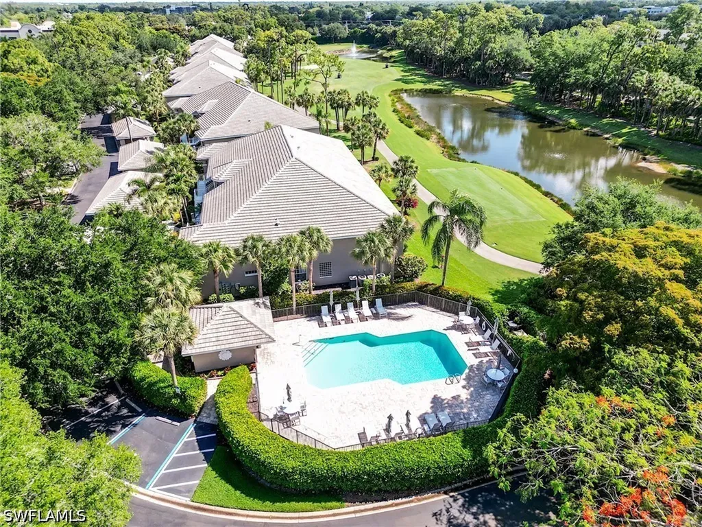 1940 Willow Bend Circle Naples FL 34109