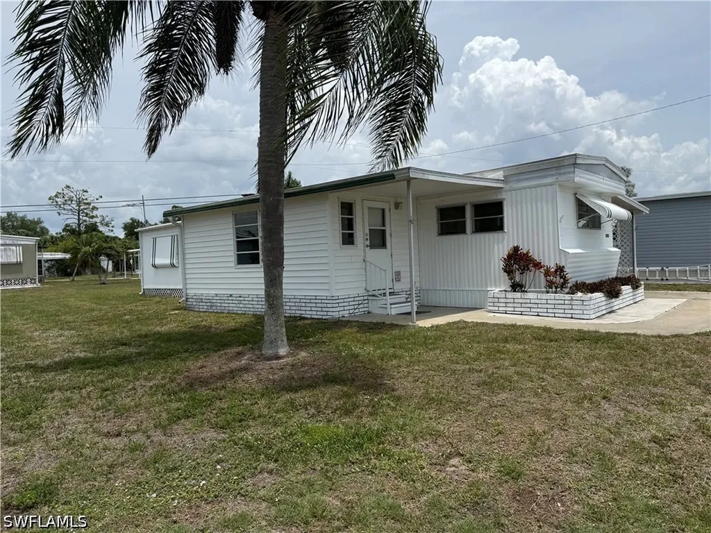 26162 Kings Road Bonita Springs FL 34135