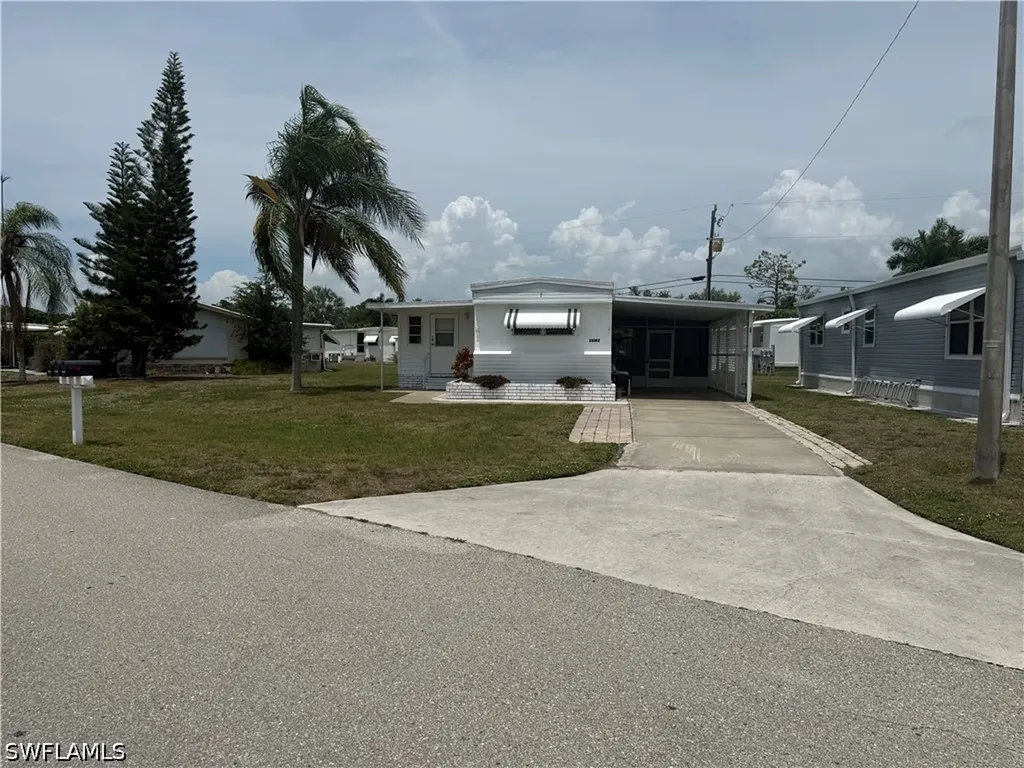 26162 Kings Road Bonita Springs FL 34135