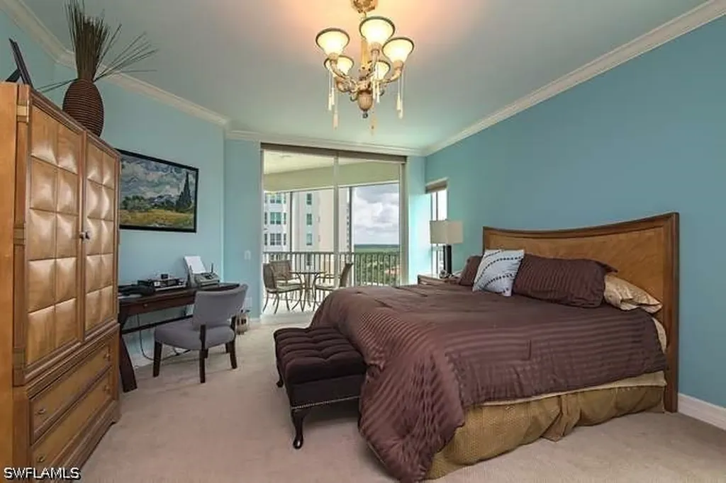 295 Grande Way Naples FL 34110