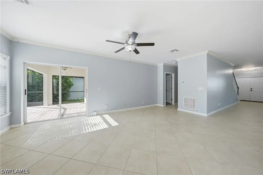 15078 Topsail Court Naples FL 34119