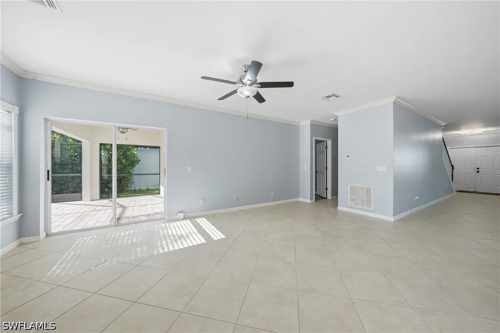 15078 Topsail Court Naples FL 34119