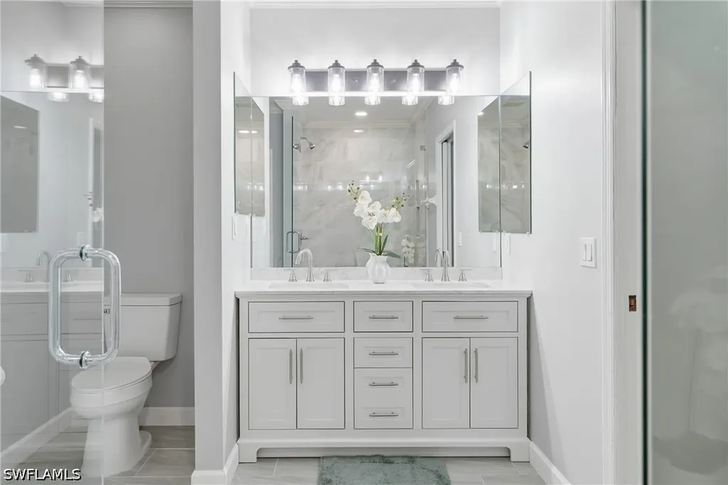 15078 Topsail Court Naples FL 34119