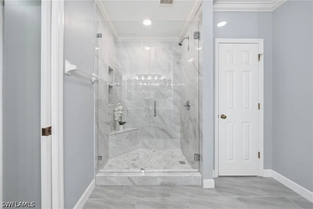 15078 Topsail Court Naples FL 34119