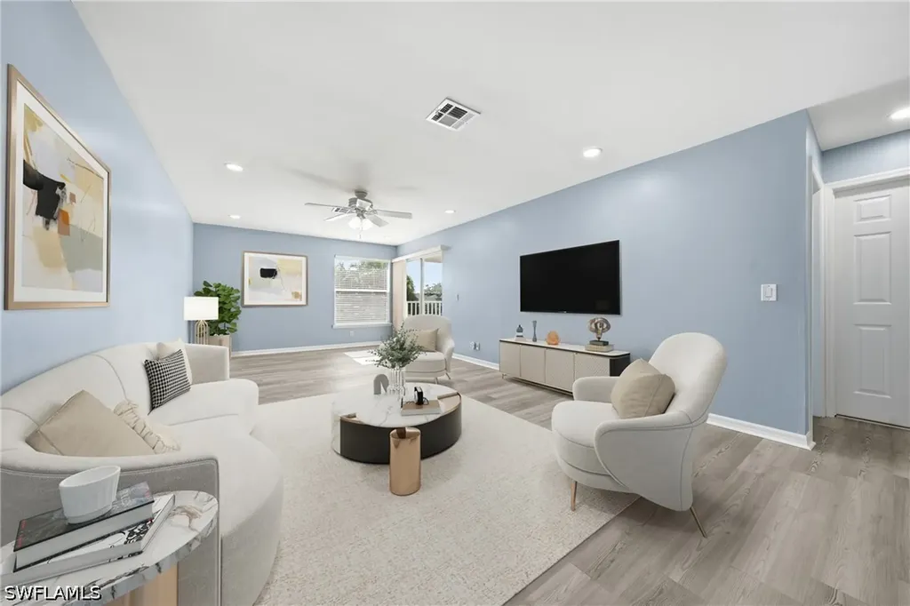 15078 Topsail Court Naples FL 34119