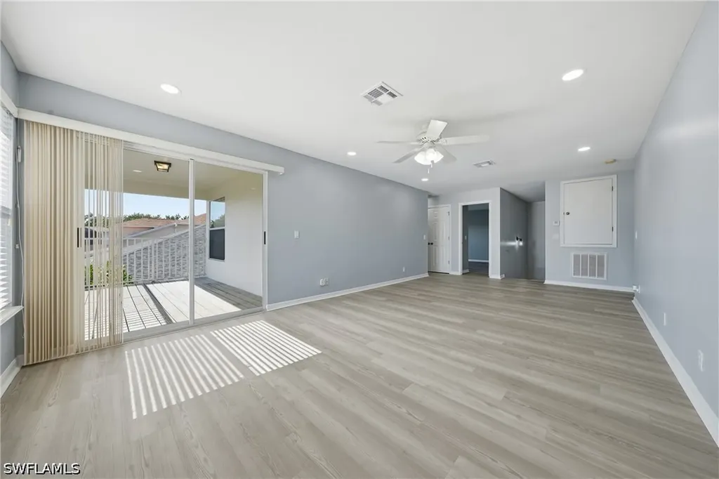 15078 Topsail Court Naples FL 34119