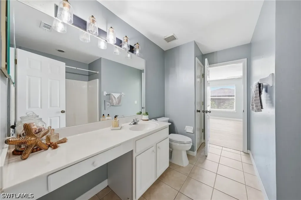 15078 Topsail Court Naples FL 34119