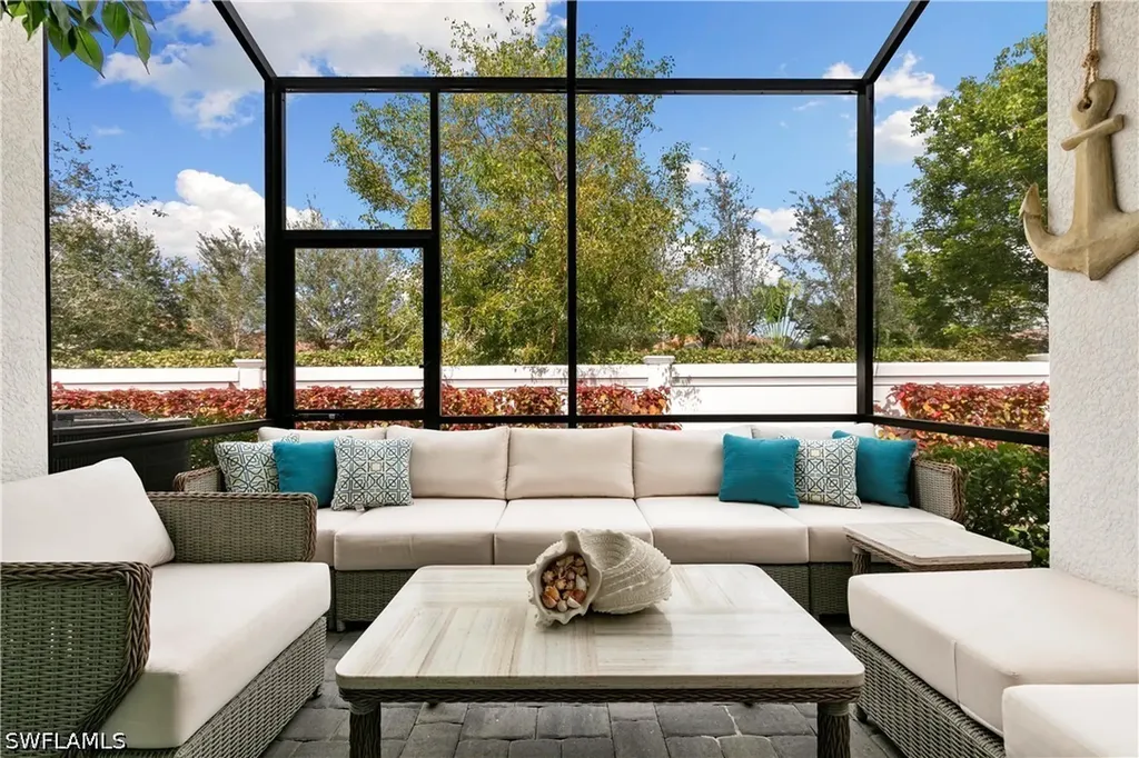 7578 Rockefeller Drive Naples FL 34119