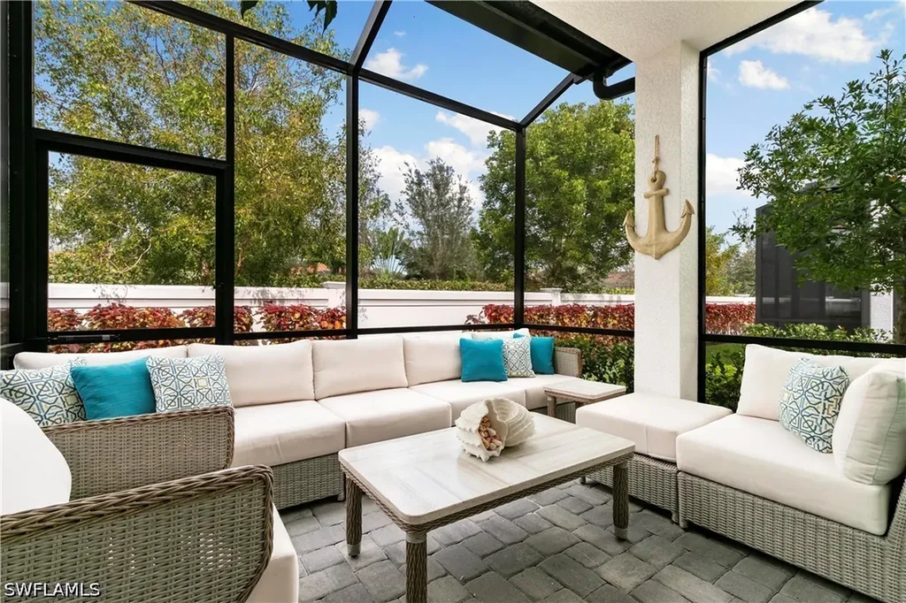 7578 Rockefeller Drive Naples FL 34119