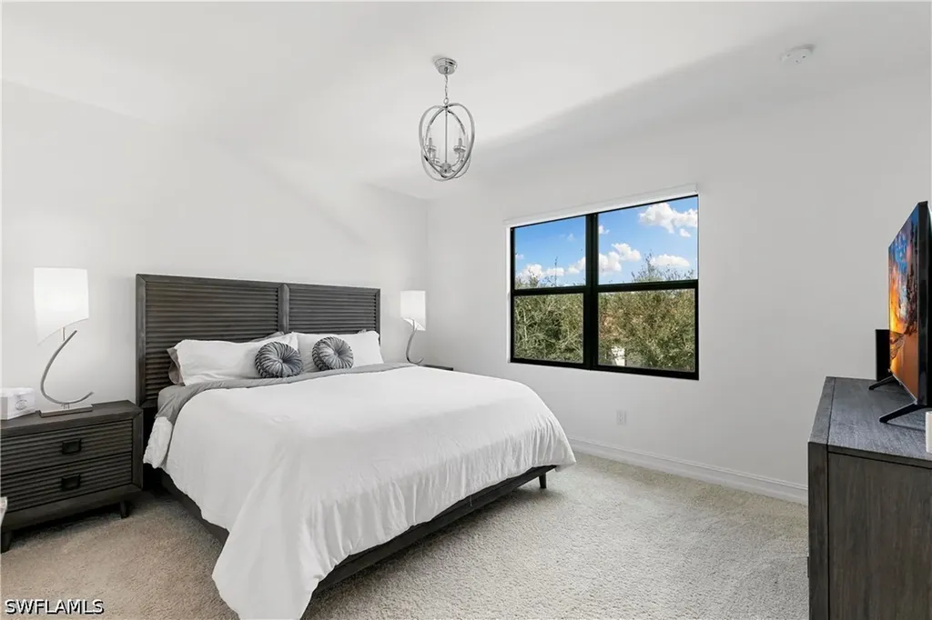 7578 Rockefeller Drive Naples FL 34119