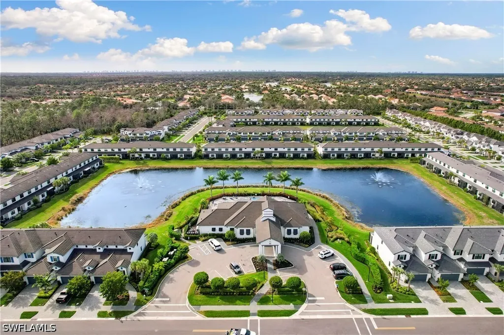 7578 Rockefeller Drive Naples FL 34119
