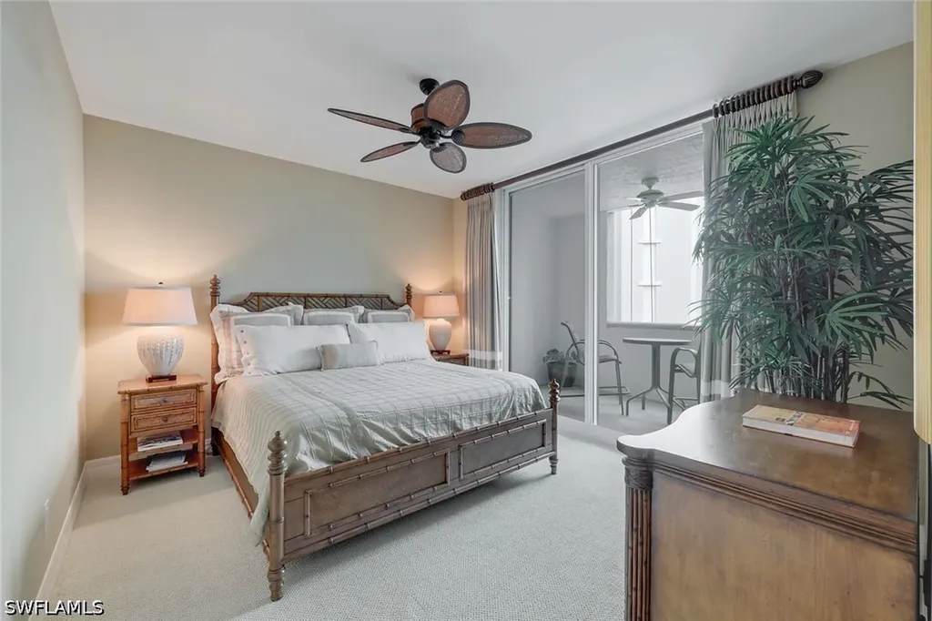 295 Grande Way Naples FL 34110