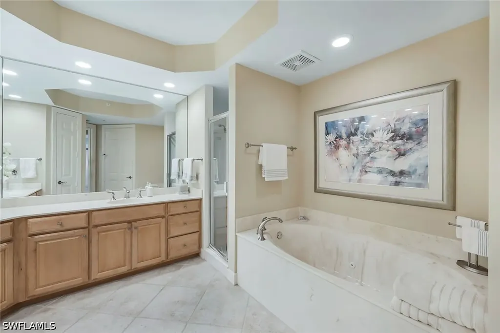295 Grande Way Naples FL 34110