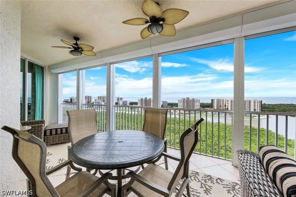 295 Grande Way Naples FL 34110